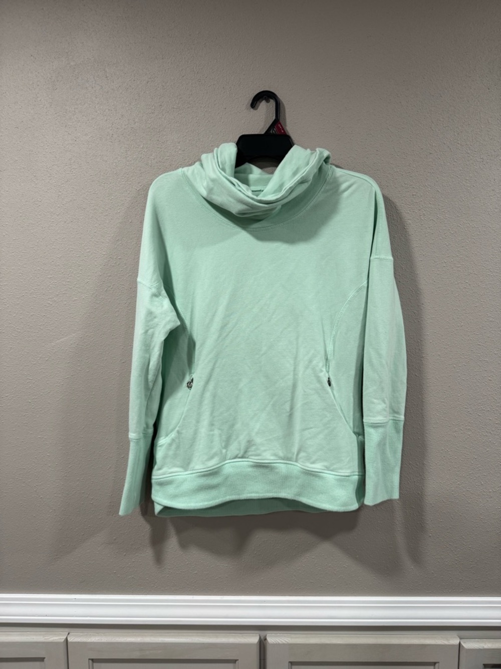 Lululemon Rest Day Pullover
Fresh Teal - Picture 5 of 8